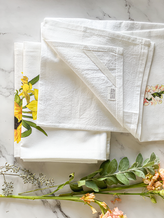 Backyard Birds Tea Towel - Chickadee, Robin, Tufted Titmouse